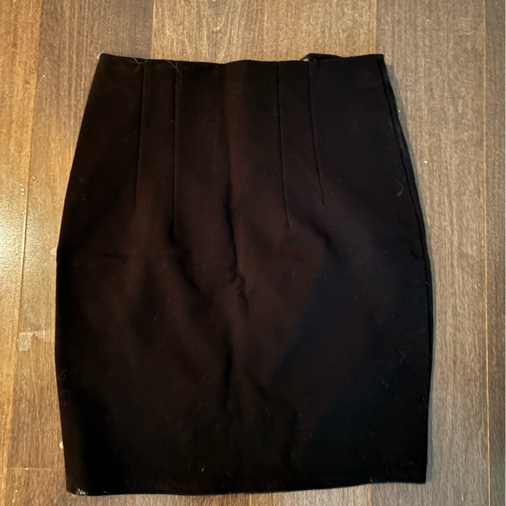 Black pencil miniskirt